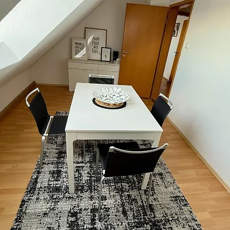 Maya Apartment *